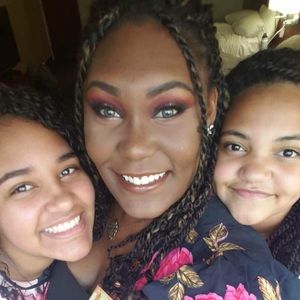 Meet your Posher, Tessa